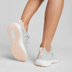 Puma Women's Ignite Malibu Golf Shoes High Rise/Silver/Rose Dust -Callaway Store puma womens ignite malibu high rise silver rose dust 376158 03 mod2 itempicture