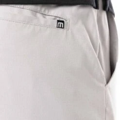 TravisMathew Starnes Shorts 38 TravisMathew Starnes Shorts -Callaway Store travismathew starnes shorts micro chip logo itempicture