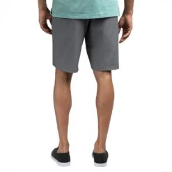 TravisMathew Starnes Shorts 32 TravisMathew Starnes Shorts -Callaway Store travismathew starnes shorts quiet shade back itempicture